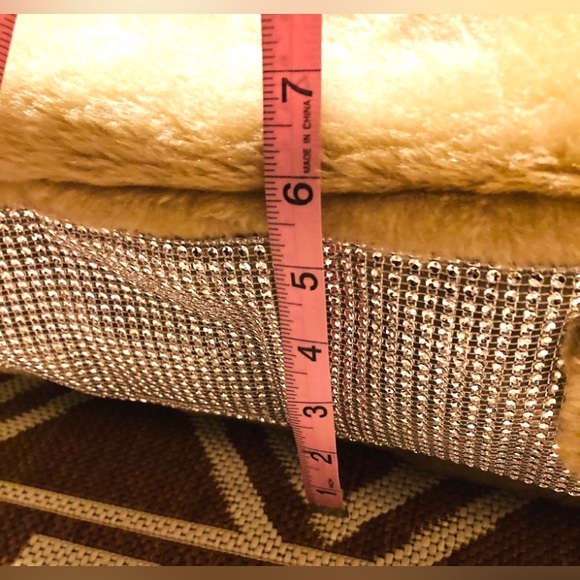 2 Mina Mina Dog Beds in either Medium or X-Large By~The Sun*Kissed Designs - Picture 7 of 15